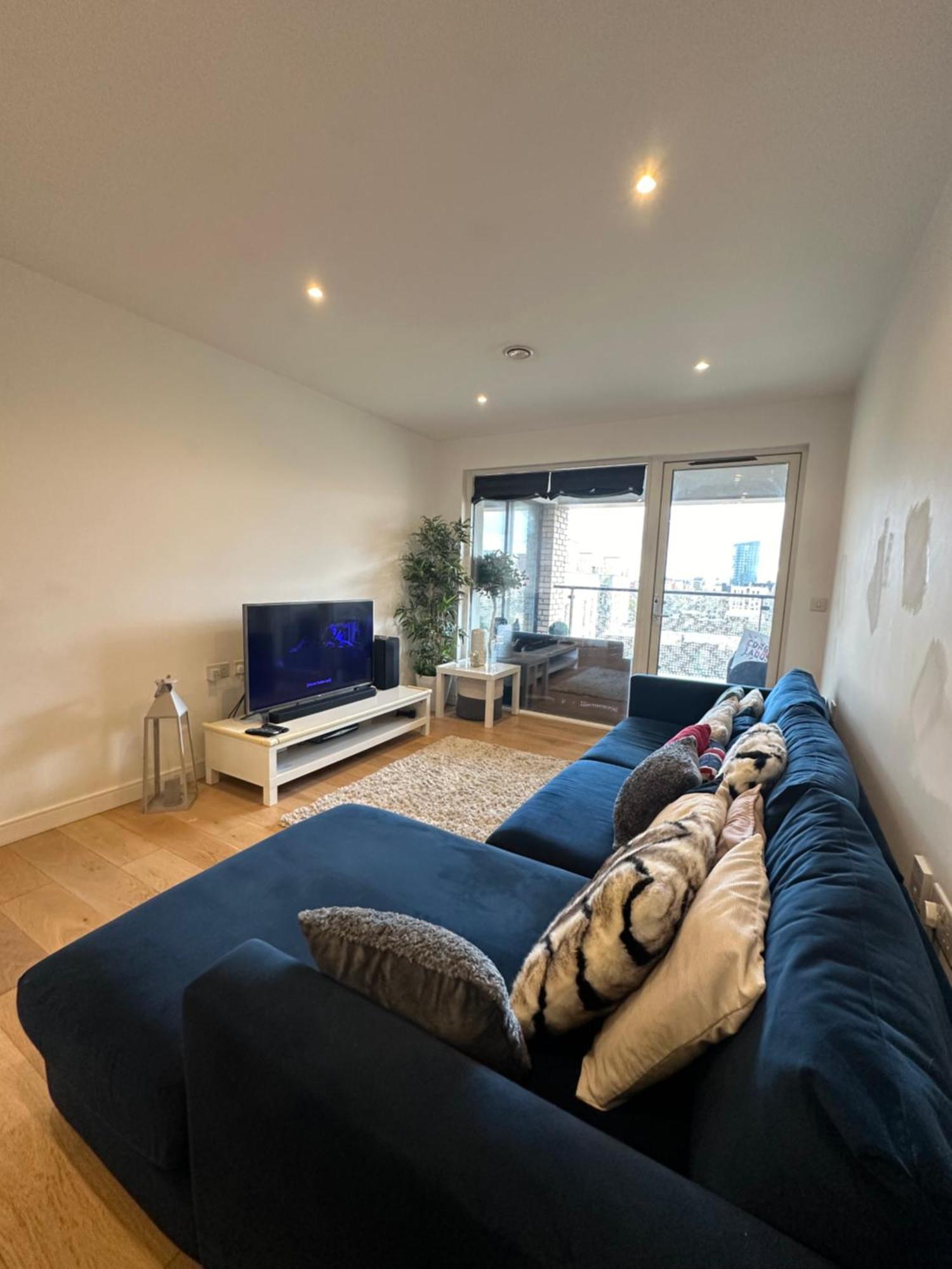 Luxury 3 Bedroom Flat In Stratford, Londra Esterno foto