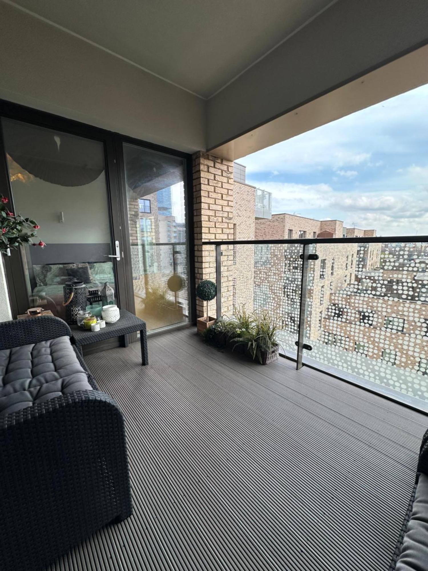 Luxury 3 Bedroom Flat In Stratford, Londra Esterno foto