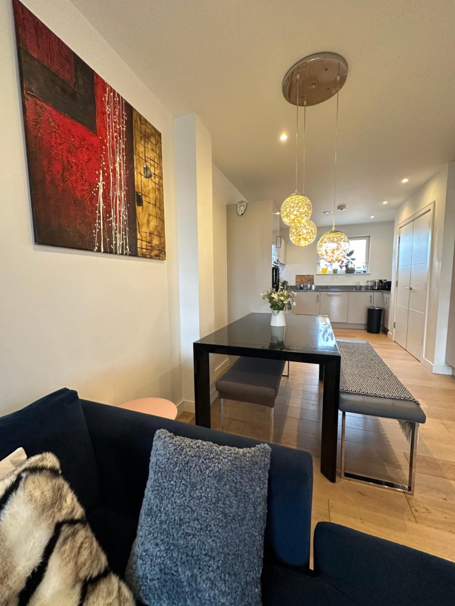 Luxury 3 Bedroom Flat In Stratford, Londra Esterno foto