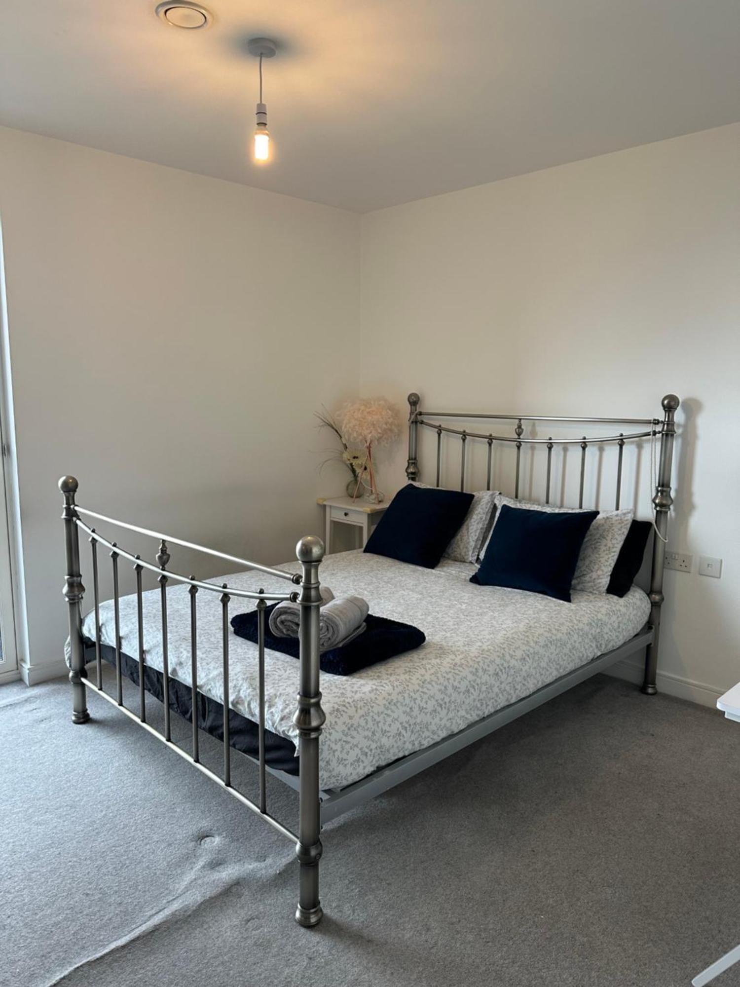 Luxury 3 Bedroom Flat In Stratford, Londra Esterno foto