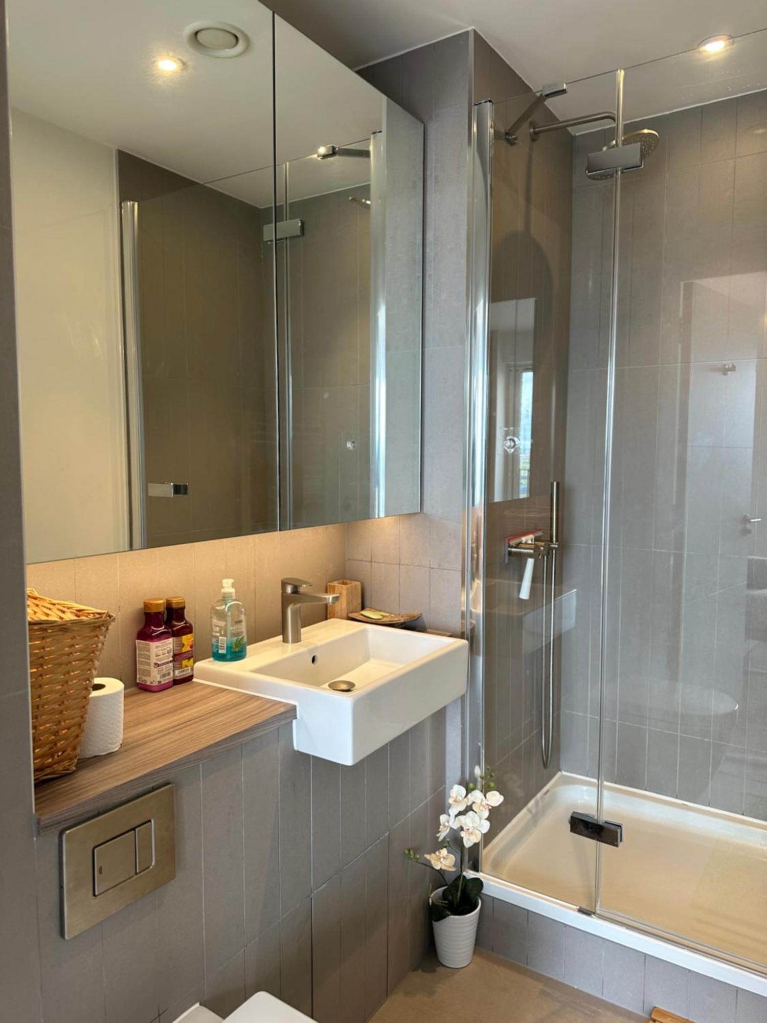 Luxury 3 Bedroom Flat In Stratford, Londra Esterno foto